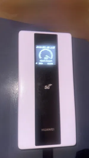 للبيع راوتر 5G شغال 100٪ من غير اي عيوب و حجم البطاريه 8000