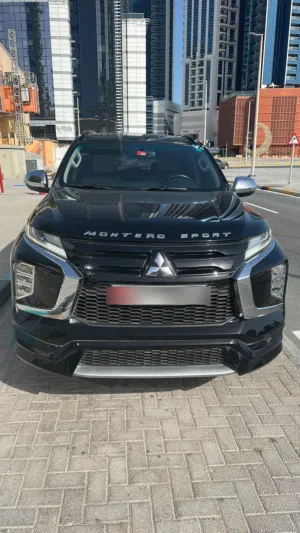 BLACK EDITION — 2026 Mitsubishi Montero Sport Premium