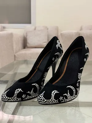 With Heels . Other . 37.51