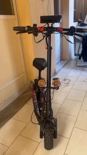 سكوتر نضيف استعمال شهرين