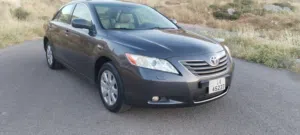 تويوتا كامري بنزين وارد الشركة الاردنيه المركزية. فحص كامل 7 جـــيـــد. فل كامل مع الفتحه