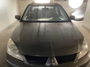 Used Mitsubishi Lancer in Sharjah