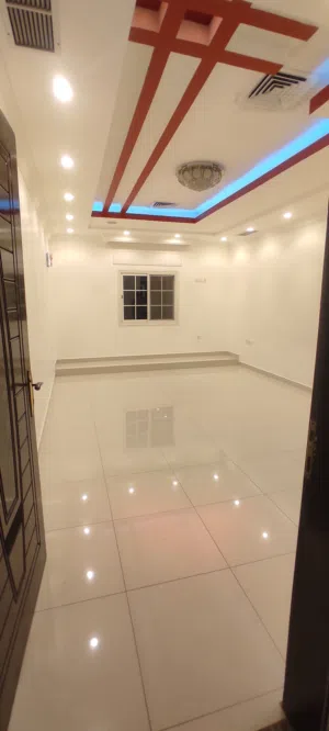 elegant villa flat in Mangaf