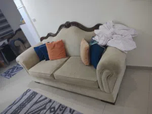 طقم كنب سبع مقاعد