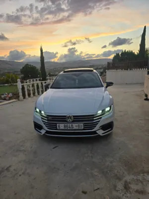 Volkswagen . Passat . 2019 . New0