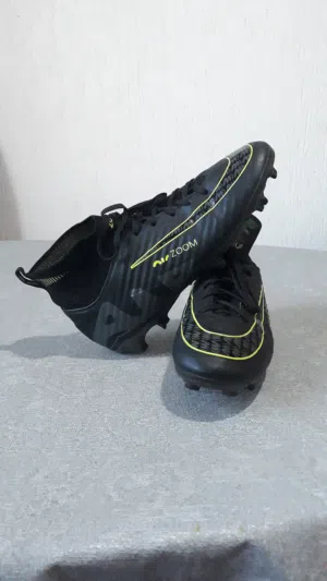 حذاء كرة قدم نايك اير زووم soulier nike air zoom