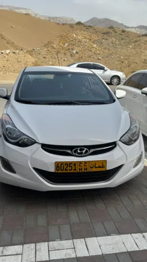 Huyundi elentra sport 2013 full option