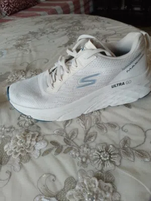 حذاء سكيتشرز sketchers shoes
