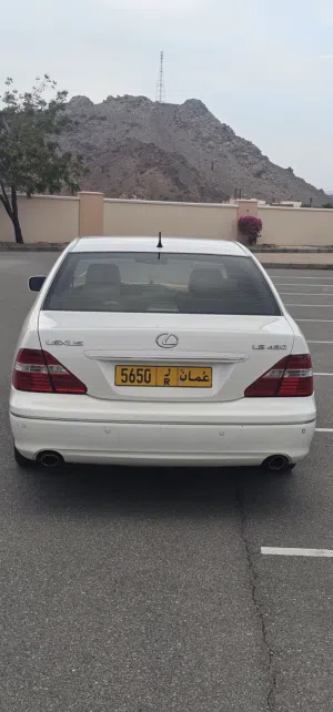 Used Lexus LS in Al Dhahirah