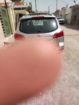 Used Hyundai Santa Fe in Basra