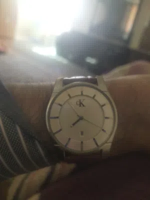 ساعة ckكلافن كلين نظيفة بحالة الوكالة