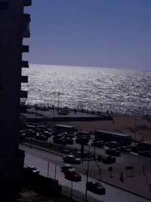 من المالك اول عقار متفرع للبحر جميع العدادات بالفرش وسط جميع الخدمات وخالد بن الوليد فيو مفتوح للبحر