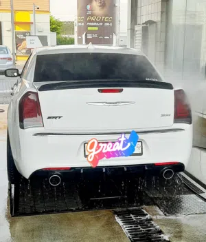 كرايسلر 300 موديل  2020