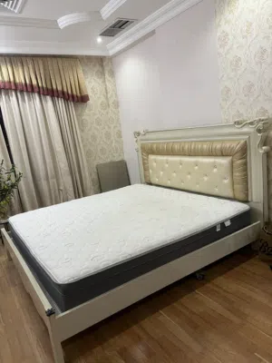 Home Center bed with Mattress