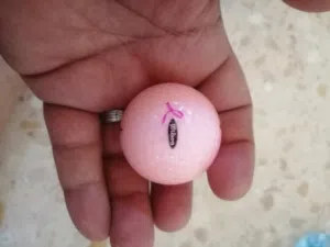 يوجد كرات جولف الأصلية نوع ويلسون wilson العدد 6 كرات