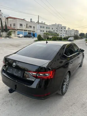 سكودا سوبيرب 2019 ولا جرام بوية فل عدا فتحة
