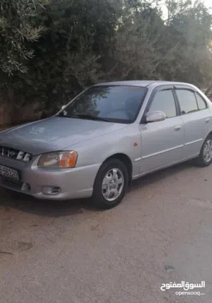هونداي فيرنا مديل 2001