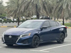 Nissan Altima sr 2021 full option