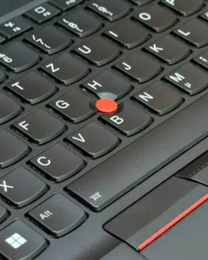Lenovo ThinkPad P15s Gen 2, الرام 16GB، الهارد 512GBssd, Core i7, الجيل 11