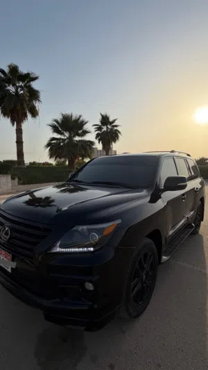 Used Lexus LX in Buraimi