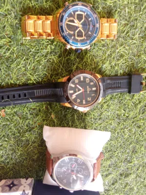 ساعات اصليه لوحده