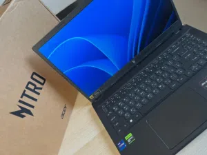 لابتوب العاب + مونتاج