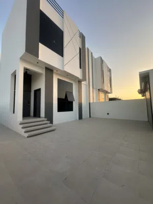 305 m2 4 Bedrooms Villa for Sale in Muscat Al Maabilah