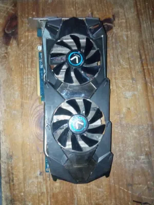 كرت شاشة AMD Radeon HD 7950 3gb  فحص حرارة ممتاز موجود في بيت لحم متوفر توصيل