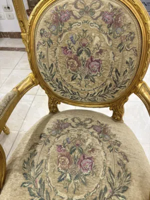 صالون كلاسيك مدهب