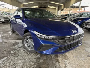 Hyundai Elantra Hybrid 2024 النترا فحص كامل كلين تايتل عداد 20 الف السعر حره