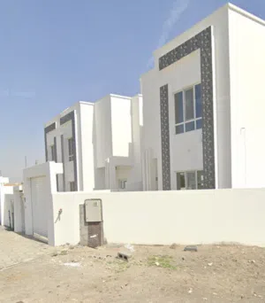 333 m2 4 Bedrooms Villa for Sale in Muscat Amerat