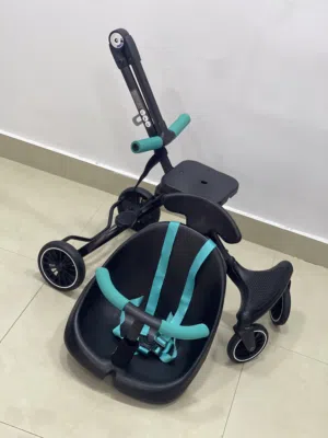 عربة اطفال في حاله ممتازه