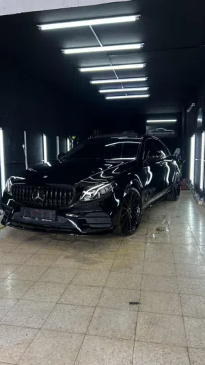 ميرسيدس E220 للبيع