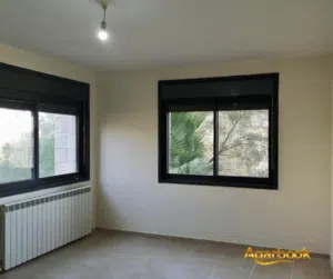 165 m2 3 Bedrooms Apartments for Sale in Ramallah and Al-Bireh Ein Munjid