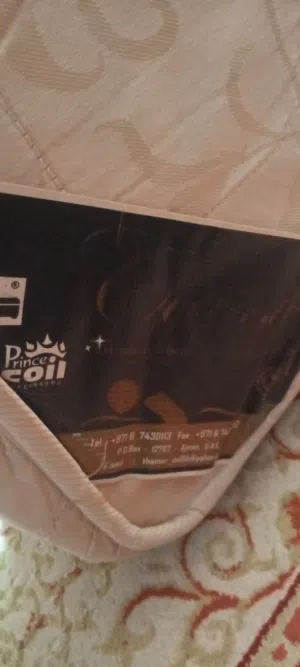 فرشه تخت مزدوج زنبرك قياس 180 200 للبيع مستعمل بحاله جيده