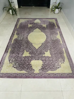 Used carpet 2/3 m in good condition