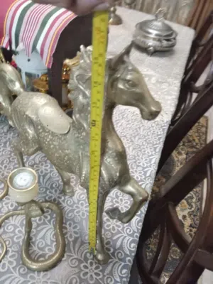 نحاسيات وانتيكا للبيع 17 قطعه