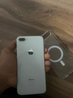 Apple iPhone 8 Plus 64 GB in Tripoli
