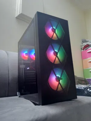 للبيع بيسي قيمنق باحسن حالة for sale gaming pc excellent condition