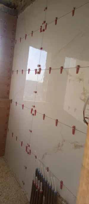 معلم بليط  خبرة 10 سنوات تركيب بلاط حمامات مطابخ صيانة بلاط  بليط فاضي فوري  بليط