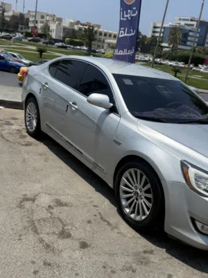 Used Kia Cadenza in Tripoli