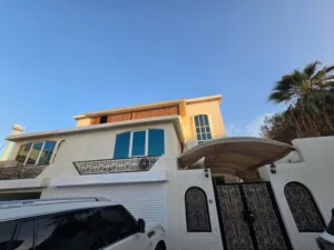 9 BHK  Luxurious Villa Premium Location  Parking