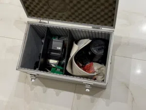 للبيع مجموعة كاميرات تصوير وإكسسوارات كاملة