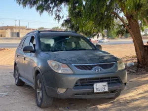 Used Hyundai Veracruz in Tripoli