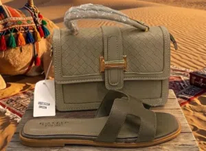 أطقم شنطه مع نعال