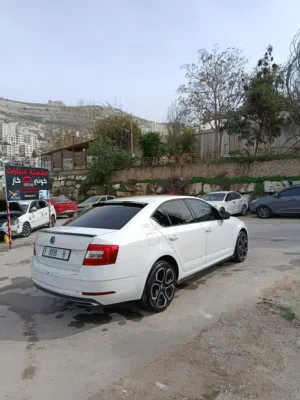 Used Skoda Octavia in Nablus