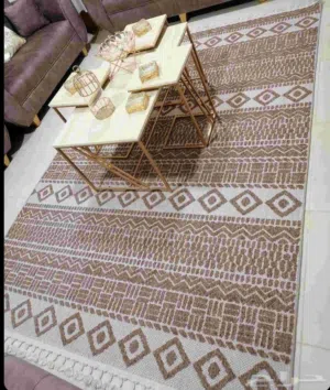 كنب 11 شخص مع الطاولات وطاوله تلفزيون