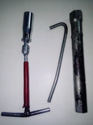 2 مفتاح بوجية سيارة