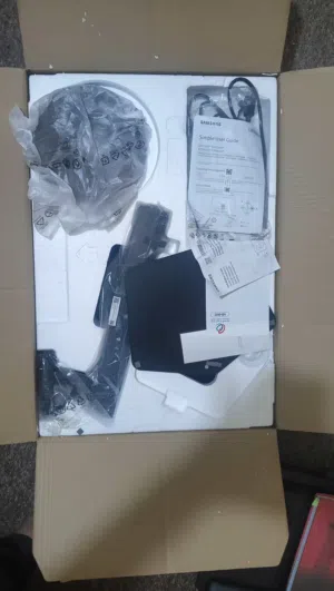 27 Samsung monitors for sale in Basra