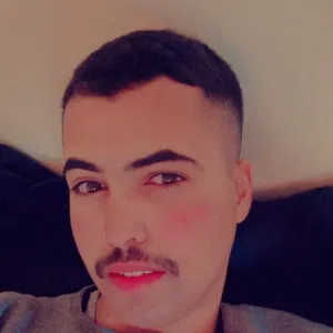 محمد العثمان بني صخر